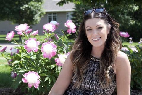 Kayla Beauty Blogger