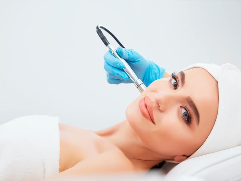 Dr. Ember Ewings & Enza MediSpa offer the signature Microdermabrasion and Lite Chemical Peel combination as a skin rejuvenation treatment.